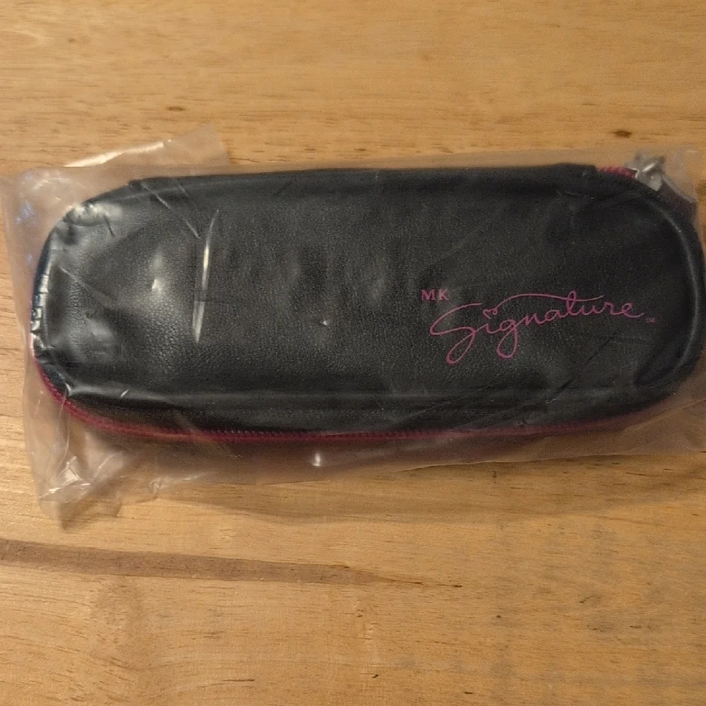 Mary Kay Signature Black Lipstick Case